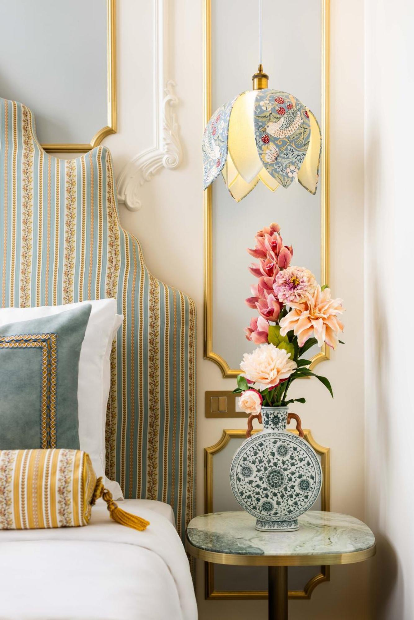 The Angelina - Champs Elysees Paris